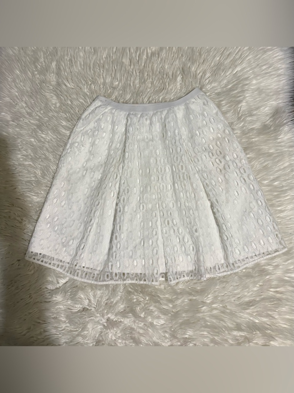 Maeve by Anthropologie White Eyelet  Lace lined Skirt size 4